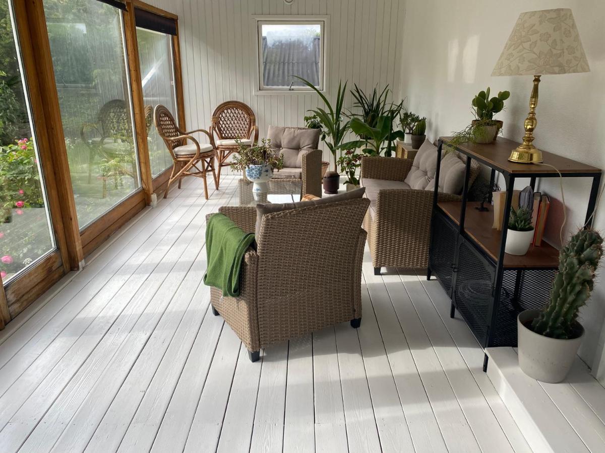 Spacious & Well Located Villa Apartement ヘアレウ エクステリア 写真
