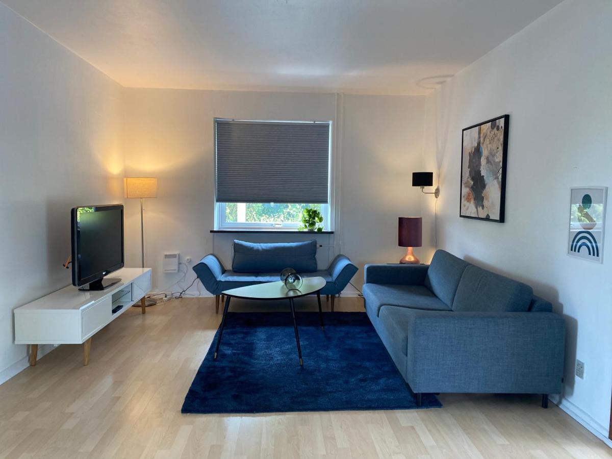 Spacious & Well Located Villa Apartement ヘアレウ エクステリア 写真