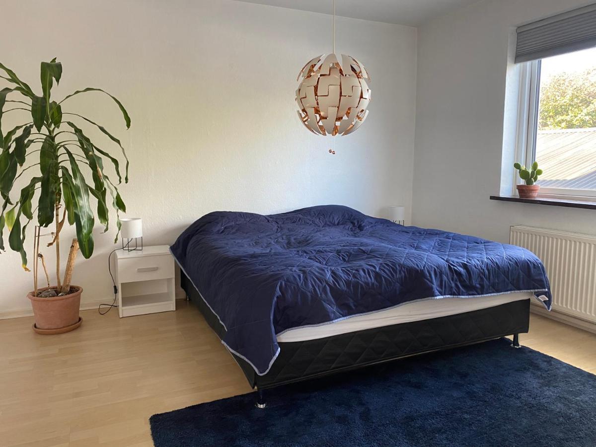 Spacious & Well Located Villa Apartement ヘアレウ エクステリア 写真